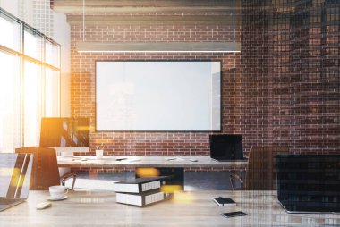 Tuğla açık alan ofis, bilgisayar, tonda poster