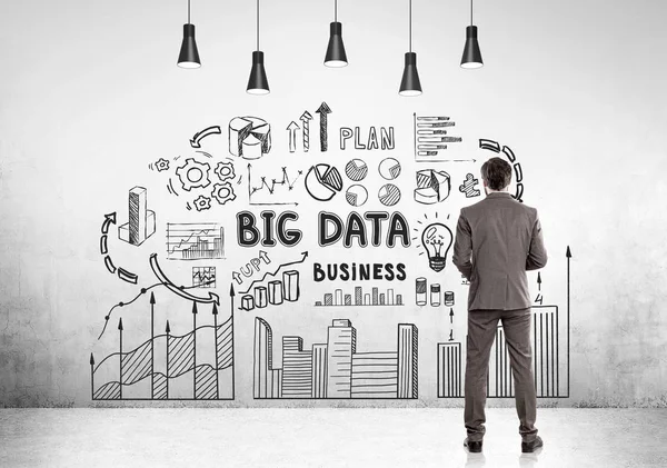 Uomo d'affari barbuto, big data — Foto Stock