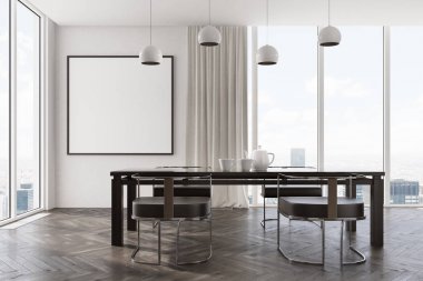 Beyaz yemek odası ile bir poster, gri perde