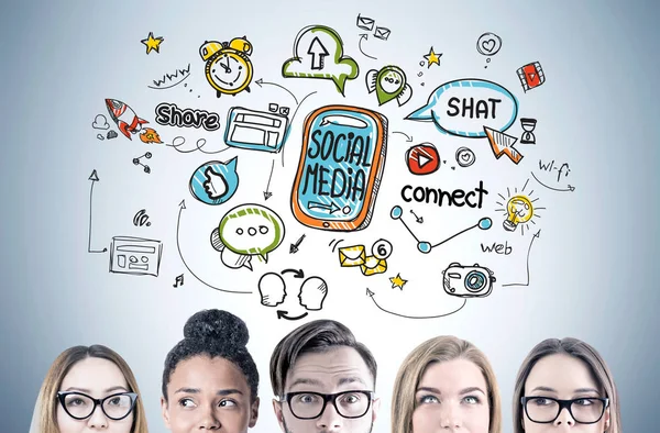 Diverse business team, social media — Stock Photo, Image