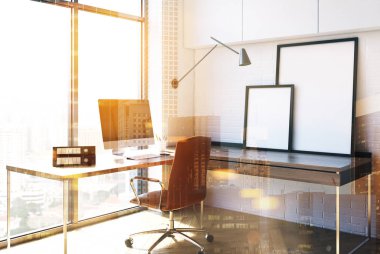 Beyaz ev ofis iç, tonda çatı yan