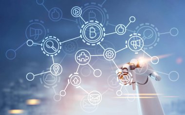 Bitcoin ağ holograma gösteren bir robot el