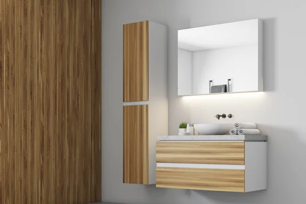 Bagno bianco, lato decorazione lavello in legno — Foto Stock