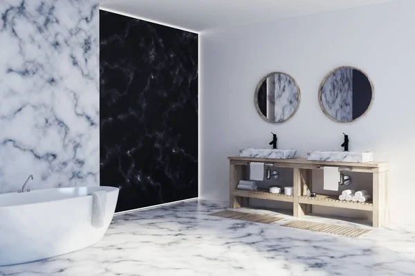 Biała i czarna marmurową łazienką po stronie — Zdjęcie stockowe