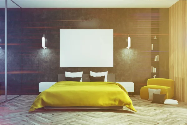 Черная спальня, желтая кровать, тонированный плакат — стоковое фото