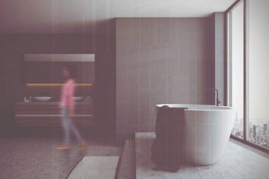 Siyah banyo, küvet ve çift lavabo bulanıklık