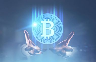 Bir bitcoin hologram holding adam s eller