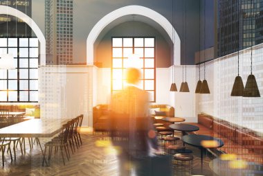 Beyaz ve gri kafe iç, pencere bulanık