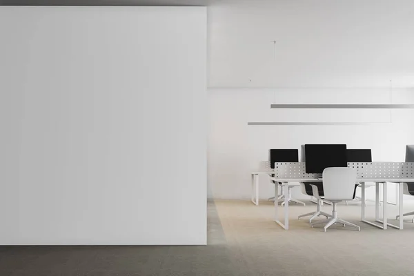 Nowoczesne biuro biały narożnik, ściana — Zdjęcie stockowe