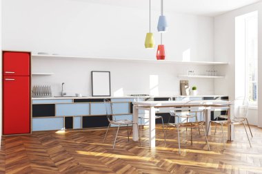 Kırmızı buzdolabı mutfak köşesi