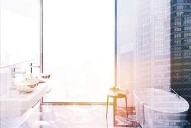 Beyaz ve siyah banyo, metal tonda lavabo