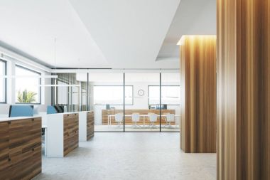 Ahşap sütunlar office iç