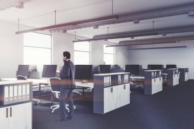 Beyaz ofis iç tarafı, işadamı