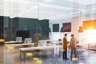 Beyaz ve siyah modern ofis, iş adamları
