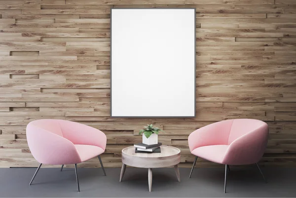 Quarto de madeira vazio, poltronas cor-de-rosa, mesa, cartaz — Fotografia de Stock