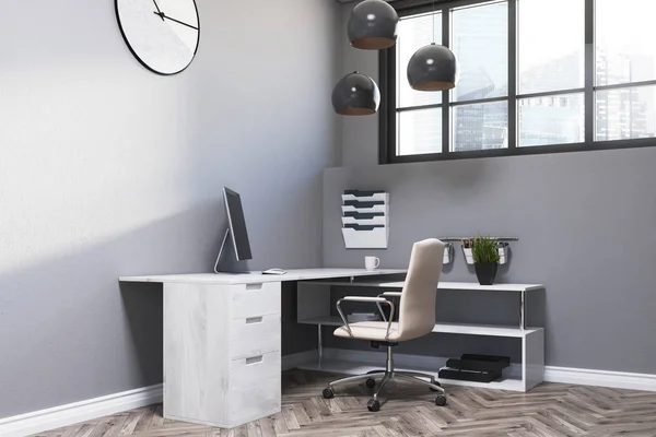 Сірий office на робочому місці, годинник — стокове фото