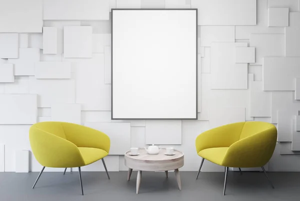 Fehér nappali, sárga fotelek és poszter — Stock Fotó