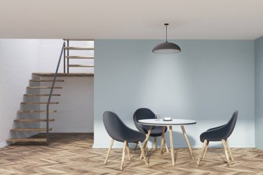 Merdiven, yuvarlak masa mavi yemek odası