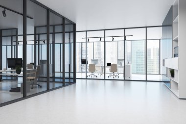 Karanlık cam duvar açık alan office köşe