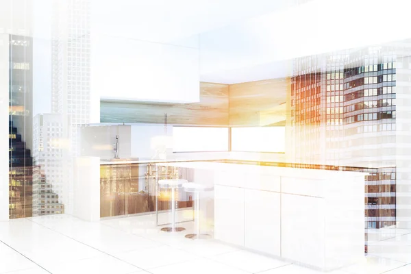 Beyaz mutfak, ahşap mutfak tezgahı, tonda yan bar — Stok fotoğraf