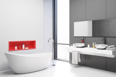 Beyaz ve gri banyo köşesi