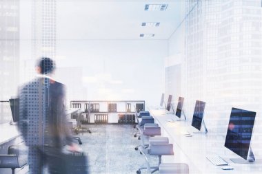 Beyaz modern açık alan office tonda