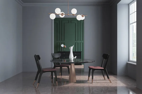 Sala da pranzo verde e grigio interno, tavolo nero — Foto Stock