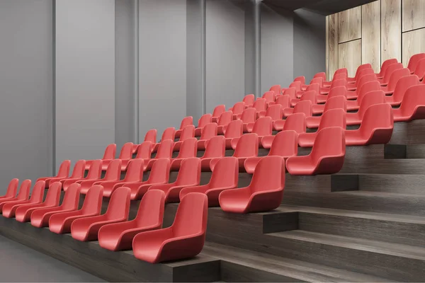 Esquina interior del cine, sillas rojas, gris — Foto de Stock