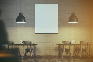 Beyaz tuğla kafe iç yakın kadar tonda poster