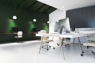 Zümrüt açık alan ofis iç