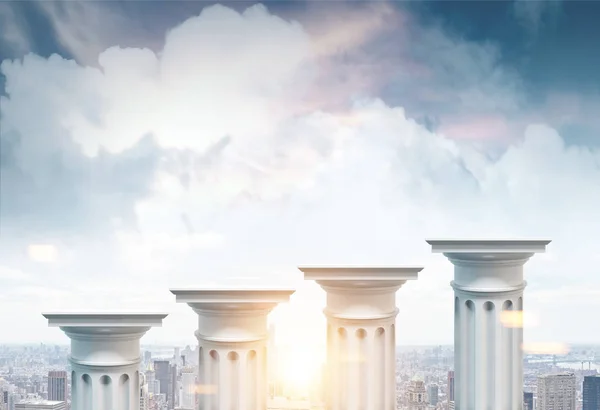 Grekiska kolonner, stadsbilden bakgrund — Stockfoto