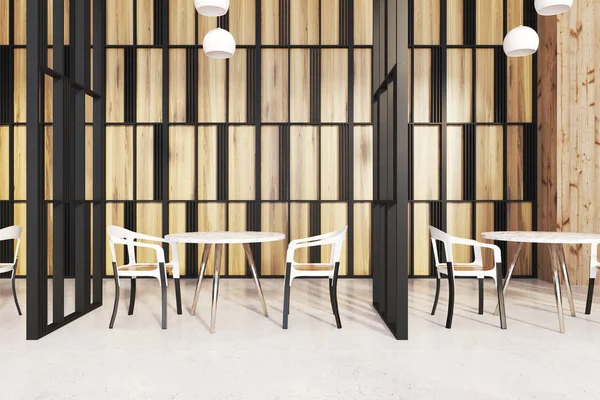 Restaurant élégant intérieur, murs en bois — Photo