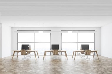 Ofisindeki bilgisayarlar bir açık alan, ahşap