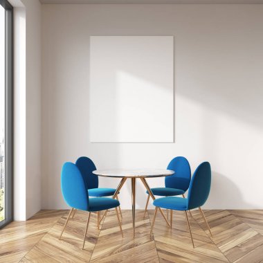 Beyaz yemek odası, mavi sandalye, poster