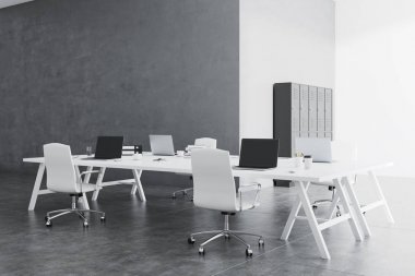 Gri duvar office köşe, dolap