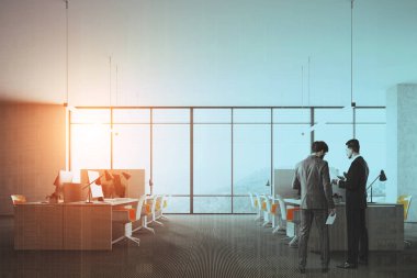 Panoramik açık alan ofis, tonda yan görünüm