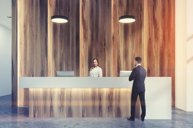 Ahşap ve beyaz Resepsiyon yakın kadar tonda