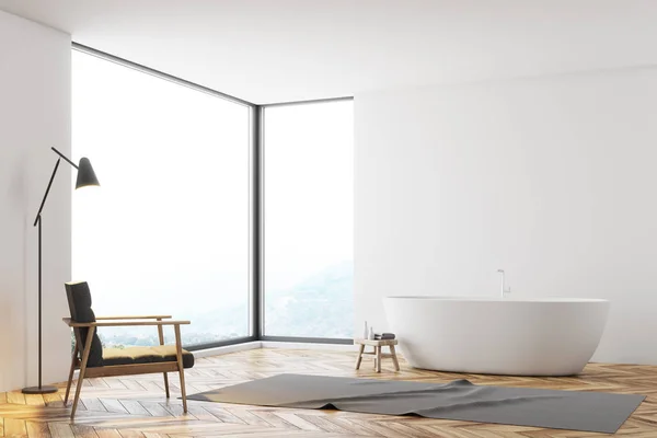 Panoramische weiße Badecke, ein Sessel — Stockfoto