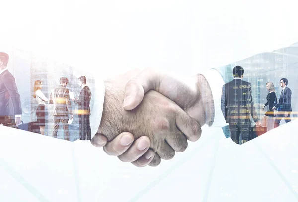 Businessmen shaking hands, big contract concept — Stock Photo, Image