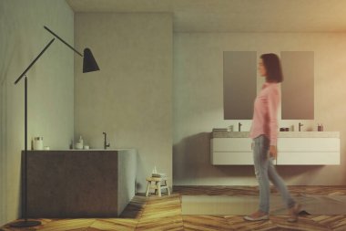 Lüks banyo iç beyaz duvarlar closeup tonda