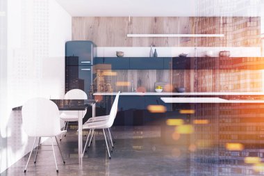 Ahşap mutfak, siyah sayaçları, tonda bar