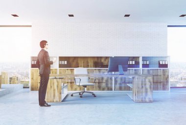 Beyaz tuğla CEO'su ofis iç, işadamı