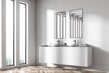 Çift banyo lavabo köşe, dikey aynalar