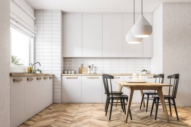 Beyaz mutfak ve yemek odası