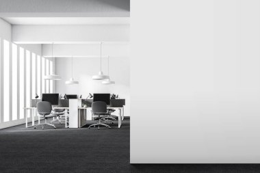 Beyaz açık alan işyeri sahte duvar