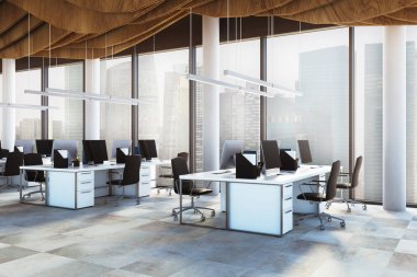 Siyah sandalye açık alan ofis, yan görünüm