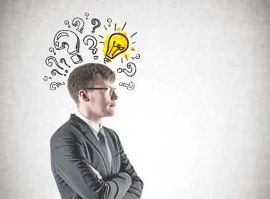 Emin çapraz silahlı işadamı, cevap