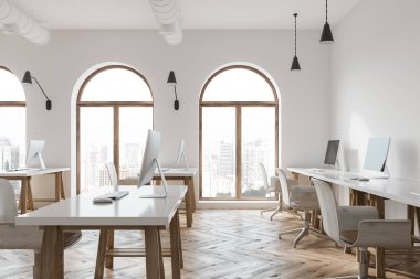 Loft beyaz açık alan ofis, yan görünüm