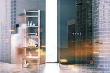 Gri tonda bir duş banyo