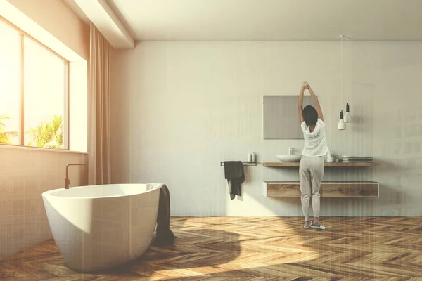 Moderní bílá koupelna interiérů laděných — Stock fotografie